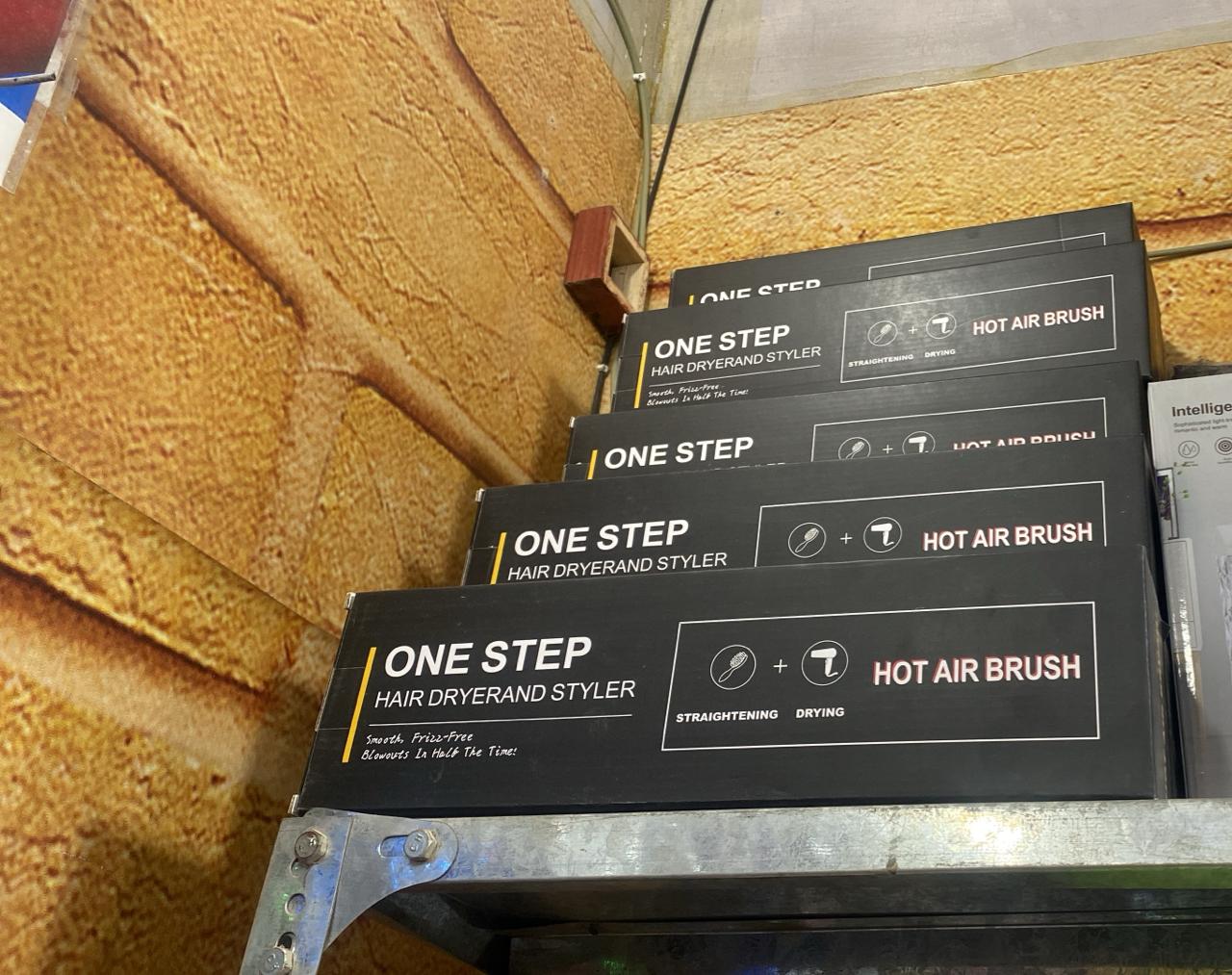 3‑in‑1 Hot Hair Dryer with Comb, Hair Straightener & Curler for Easy Styling