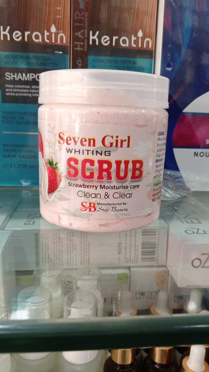 Girl Whitening Scrub Strawberry Moisturise Care – Big Size
